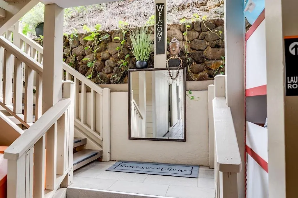 Unit 2 Maui Ohana Modern Studio Wailuku
